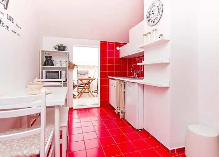 House Katy * פוסדריה